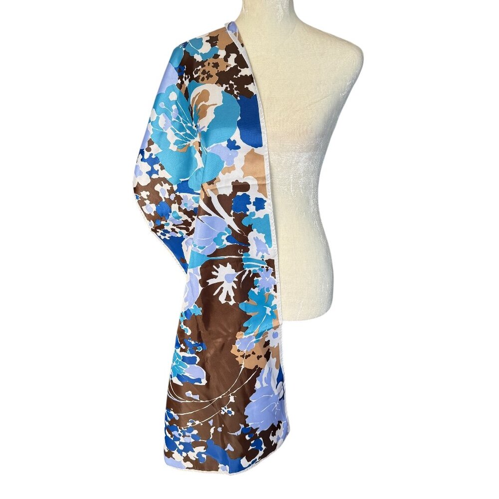 Women's unbranded brown blue and tan floral rectangle scarf wrap